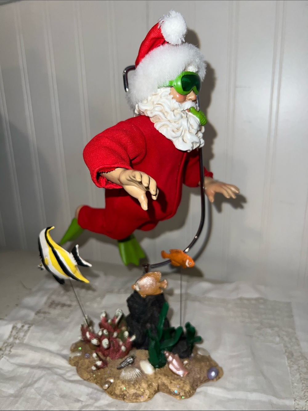 Clothtique Possible Dreams Santa Even Fishes have Wishes